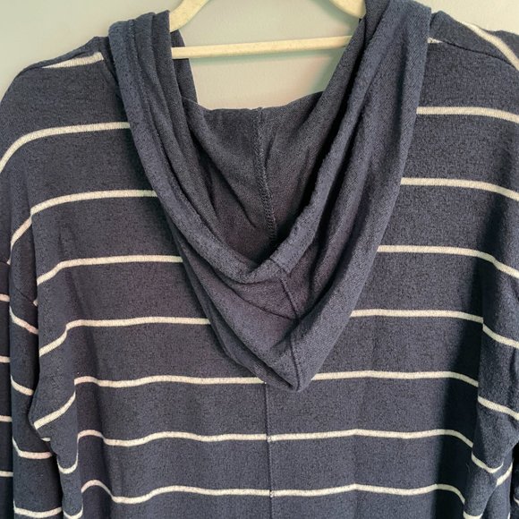 Market & Spruce Soft Lightweight Navy Stripe Hoodie Sweater Sweatshirt L - Picture 2 of 7